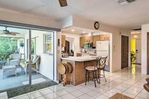 Port Charlotte Home With Screened Pool And Patio!