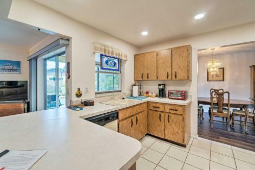 Port Charlotte Home With Screened Pool And Patio!
