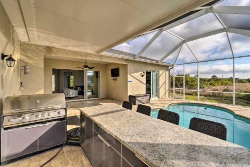 Port Charlotte Canalfront Home With Pool And Dry Bar!