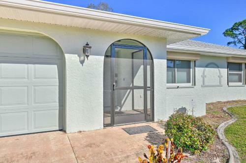 Family Fun - Port Charlotte Beach Bungalow!