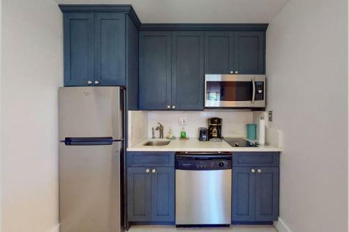 Apartamento Sea Breeze, Studio 510, Beach Steps Away!+pool+wifi