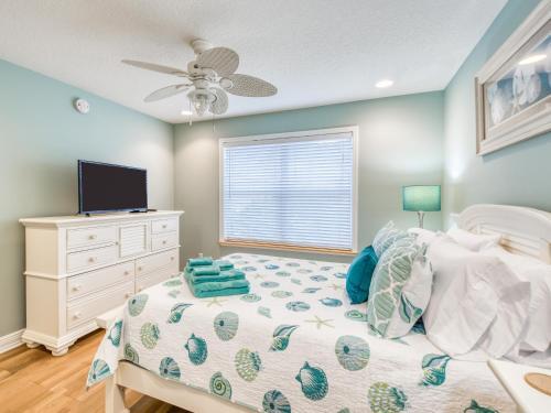 Sanctuary At The Beach With Ocean-view Balconies Home