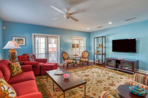 St. George Street Apartment