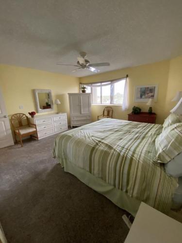 Apartamento Hibiscus B302 Condo