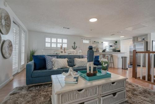 Oceans 360, Atlantic Ocean And Intercoastal Views, 3 Story Decks!