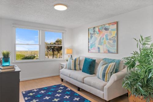 Oceans 360, Atlantic Ocean And Intercoastal Views, 3 Story Decks!