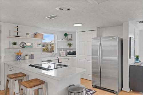 Oceans 360, Atlantic Ocean And Intercoastal Views, 3 Story Decks!