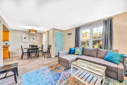 Clipper Cabana Beachwalk Condo