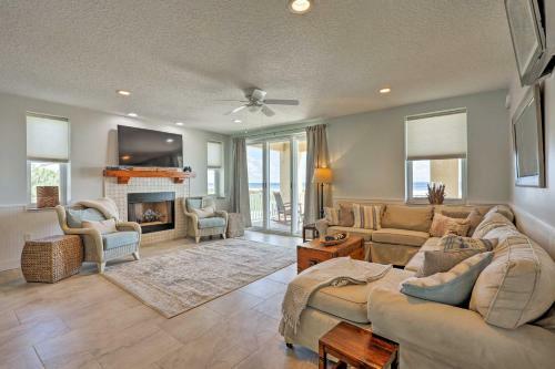 Breezy St Augustine House With Direct Beach Access!