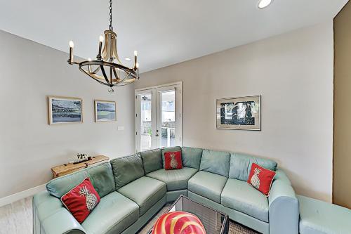 Charming Casa Nel Bosco - Walk To Eateries & Shops Home