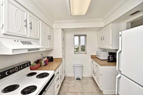 Apartamento Beach And Tennis Ocean View Top Floor Elevator Large Balcony