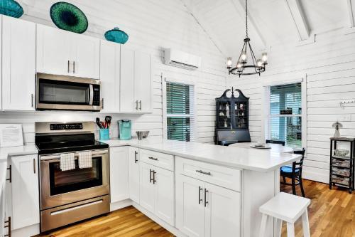 Bernard Street Bungalow