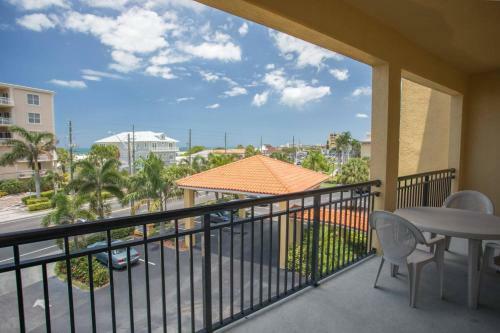 Apartamento 202 - Palms Of Treasure Island