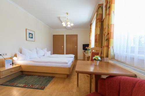 Landhotel H�userl Im Wald