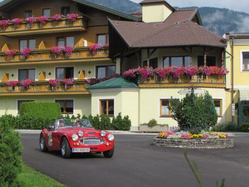 Landhotel H�userl Im Wald