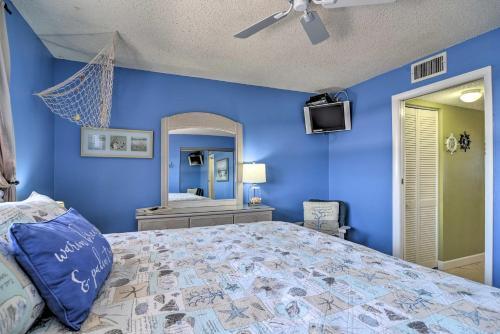 Apartamento Sunny Seaside Condo With Pool And Walk To Beach!