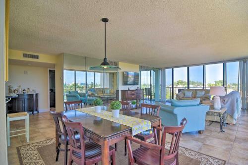 Apartamento Treasure Island Resort Condo With Beach Access!