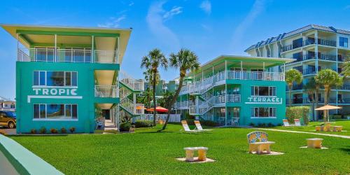 Apartamento Tropic Terrace #51 - Beachfront Rental Condo