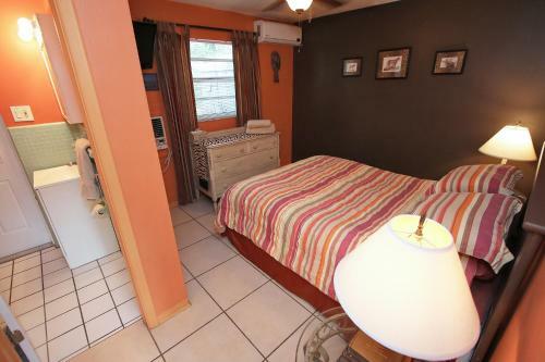 Apartamento Affordable Beach Condos - One Bed Budget With Full Kitchen Condo