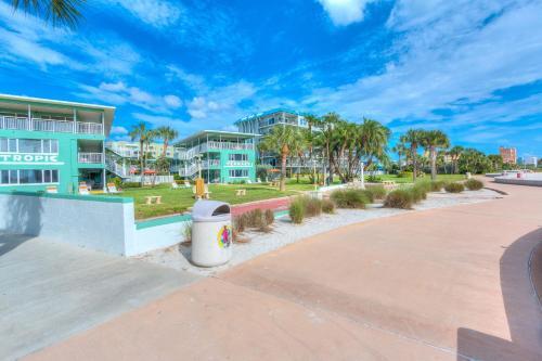 Apartamento Tropic Terrace #59 - Beachfront Rental Condo