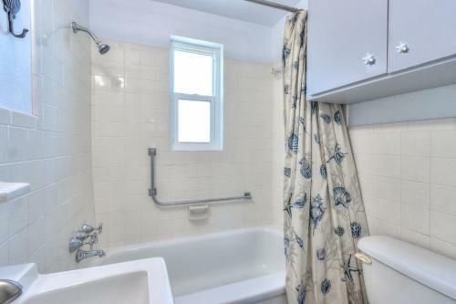 Apartamento Tropic Terrace #56 - Beachfront Rental Condo