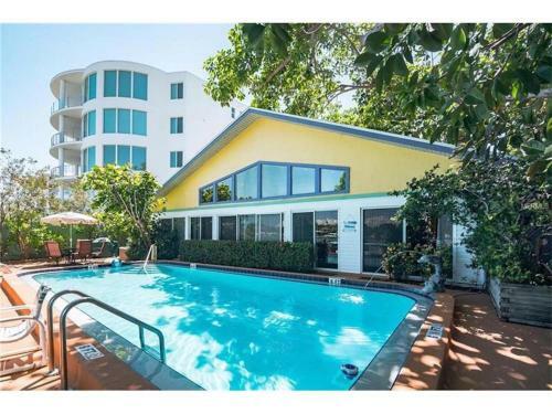 Apartamento Charming Bayfront Condo With Full Kitchen - Hawaii Suite Condo