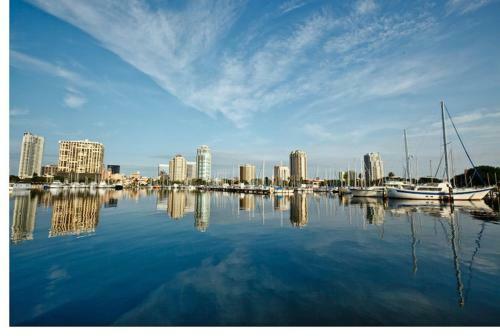 Apartamento Charming Bayfront Condo With Full Kitchen - Hawaii Suite Condo
