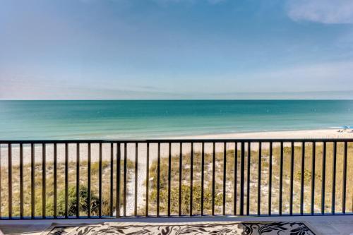 Gulf-front Estate With Pool & Direct Beach Access Home