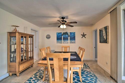 Coastal Getaway With Yard, About 3 Mi To St Pete Beach!