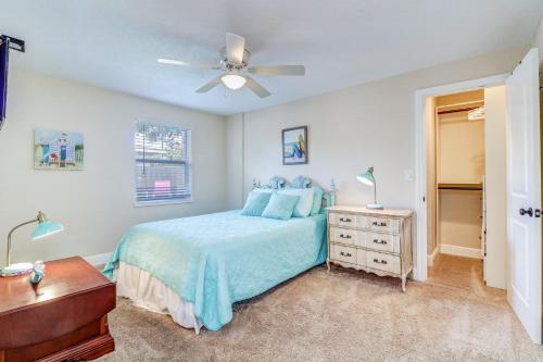 New Listing! Spacious Haven With Pool & Hot Tub Home