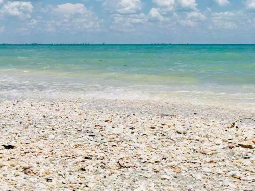 Apartamento Sanibel Siesta On The Beach Unit 407 Condo