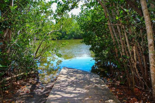 Blind Pass Condo A203 On Beautiful Sanibel Island