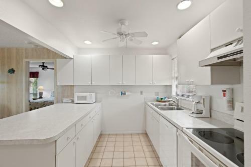 Blind Pass Condo A203 On Beautiful Sanibel Island