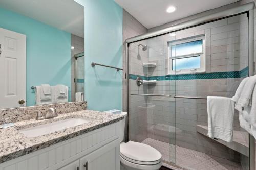 Quiet Resort Condo Surrounded By Tropical Vegetation - Blind Pass E102