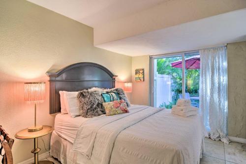 Cozy Pet Friendly Palms About 4 Miles To St Pete Beach