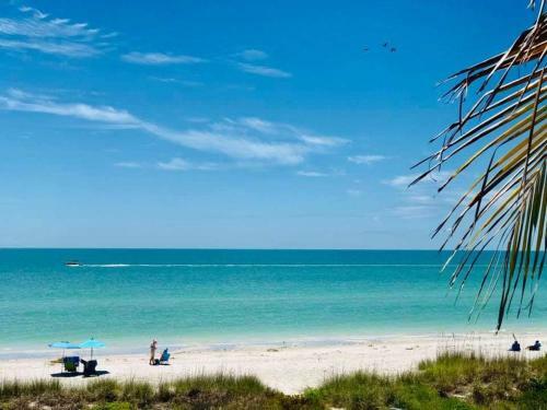 Apartamento Sanibel Siesta On The Beach Unit 305 Condo