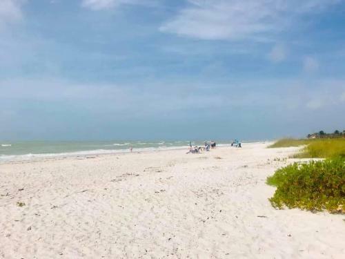 Apartamento Sanibel Siesta On The Beach Unit 210 Condo