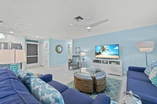 Hidden Gem Resort Condo Close To Bowman's - Blind Pass D105