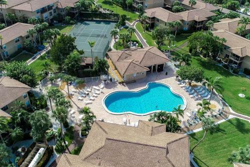 Sunsets & Shelling At Hidden Gem Resort Beach Condo - Blind Pass D205
