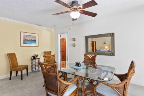 Enjoy Sunsets At Sanibel's Hidden Gem Resort Condo - Blind Pass E201