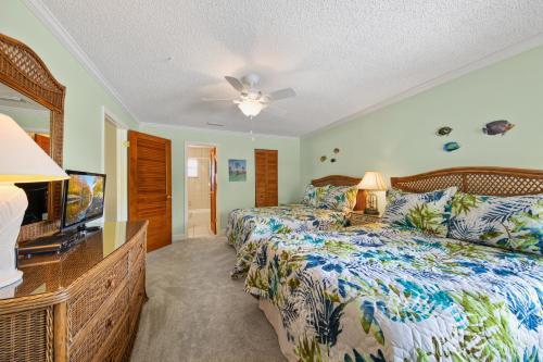 Enjoy Sunsets At Sanibel's Hidden Gem Resort Condo - Blind Pass E201
