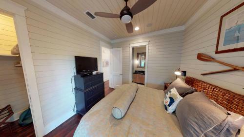Watercolor By Dune Vacation Rentals - Gulf District