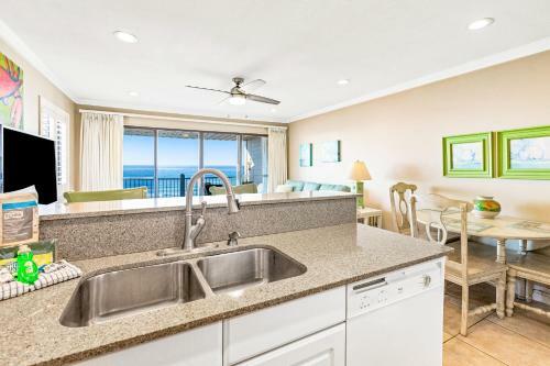 Seamist Condos