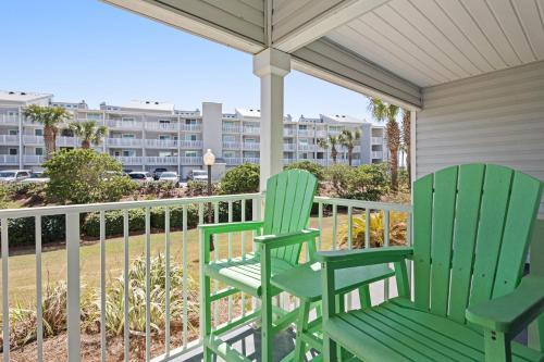 Beachside Villas #812