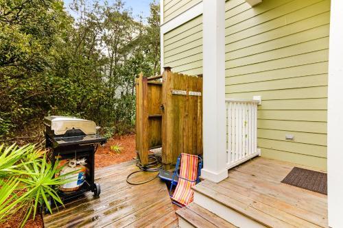 4 Bed 3 Bath Vacation Home In Seagrove, Fl