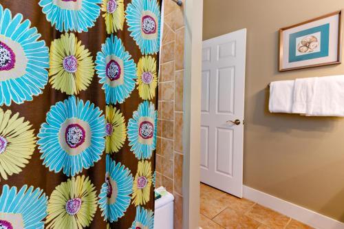 4 Bed 3 Bath Vacation Home In Seagrove, Fl