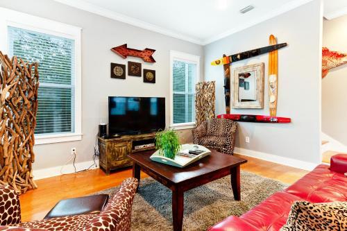 4 Bed 3 Bath Vacation Home In Seagrove, Fl