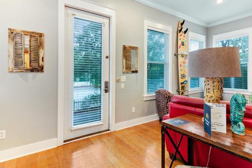 4 Bed 3 Bath Vacation Home In Seagrove, Fl