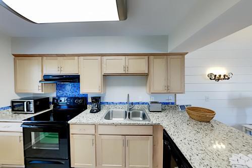 Apartamento Remodeled Gulf Getaway - Pool, Spa - Steps To Sand Condo