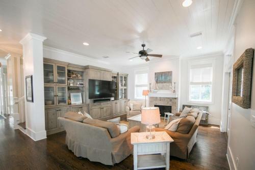Watercolor By Dune Vacation Rentals - Lake District